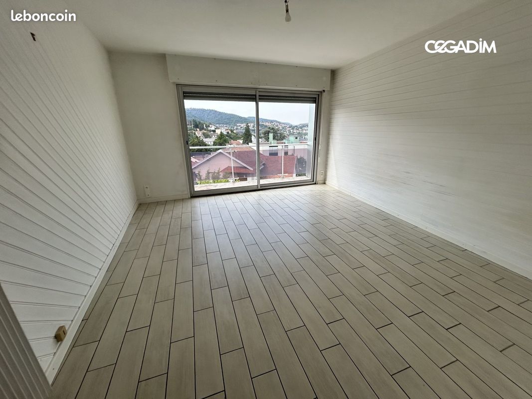 Appartement 1 pièce 37 m² · à Royat · 37 m² · 475 €