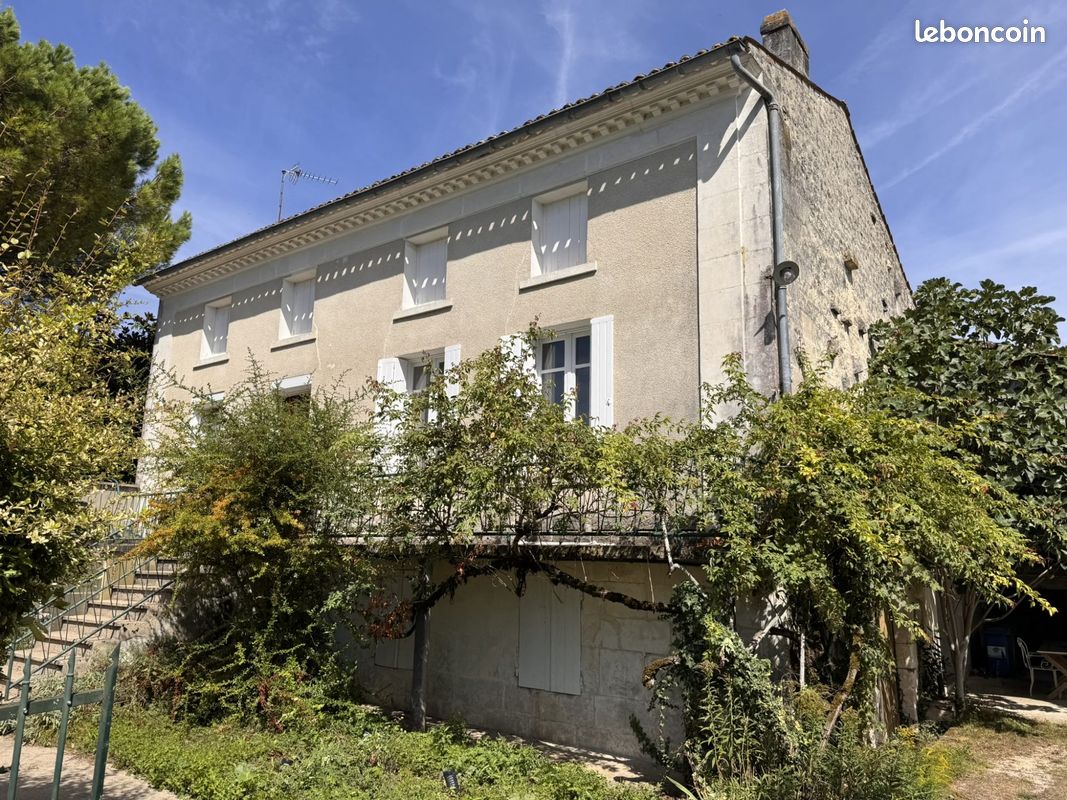 Maison 5 pièces 136 m² · à Vénérand · 136 m² · 174 900 €