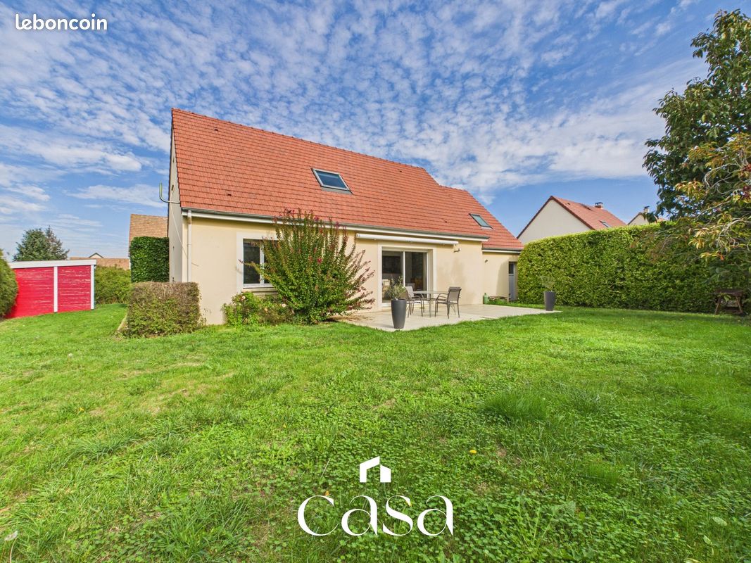 Maison 6 pièces 122 m² · à Saint-Martin-de-May · 122 m² · 299 000 €