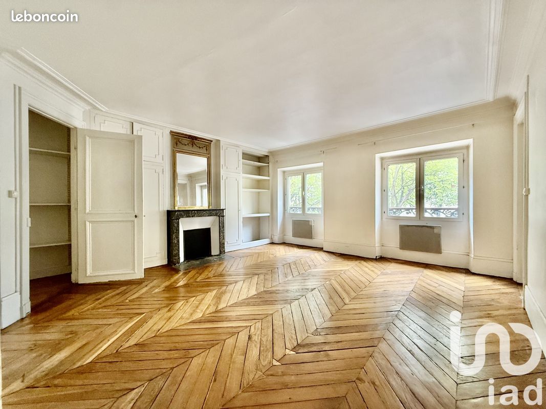 Appartement 3 pièces 70 m² · à Paris · 70 m² · 689 000 €