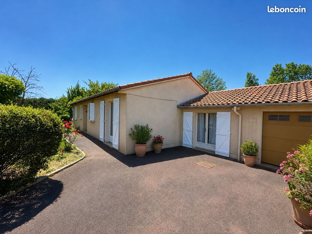 Maison 5 pièces 114 m² · à Castres · 114 m² · 165 000 €