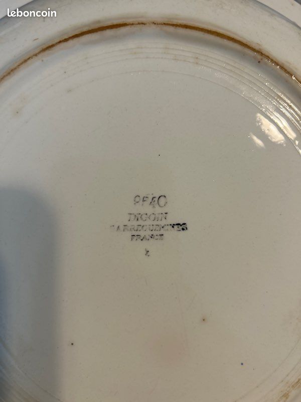 PLAT SALADIER COUPE ancien SARREGUEMINES DIGOIN modèle BASTIA shabby
