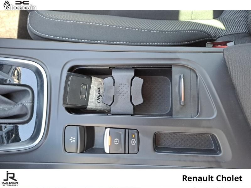 Renault Megane 1.6 E-Tech Plug-in hybrid 160ch Evolution (image 18)