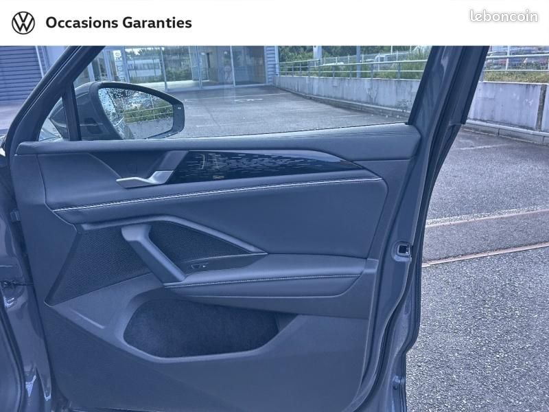 Volkswagen Tiguan 1.5 eTSI 150ch Elegance DSG7 (image 22)