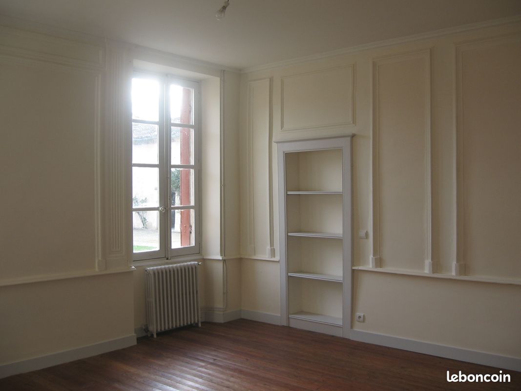 Maison 7 pièces 200 m² · à Langon · 200 m² · 1 100 €/mois