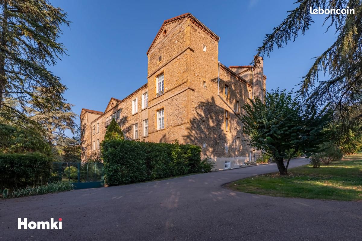 Appartement 7 pièces 175 m² · à Feyzin · 175 m² · 419 000 €