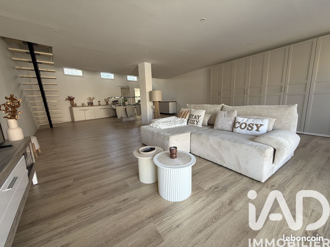 Maison 5 pièces 150 m² · à Châteaurenard · 150 m² · 303 000 €