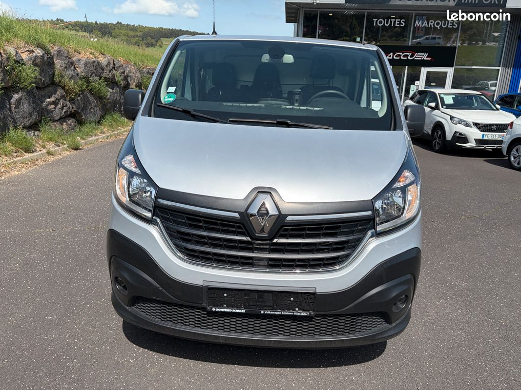 Renault trafic l2h1 gd confort 2,0 dci 170 ch edc (image 2)
