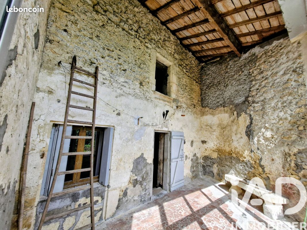 Maison 5 pièces 104 m² · à Rauzan · 104 m² · 129 000 €