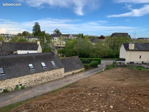 Cœur de ville : grand terrain constructible