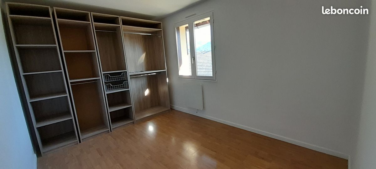 Appartement 3 pièces 75 m² · à Embrun · 75 m² · 980 €/mois