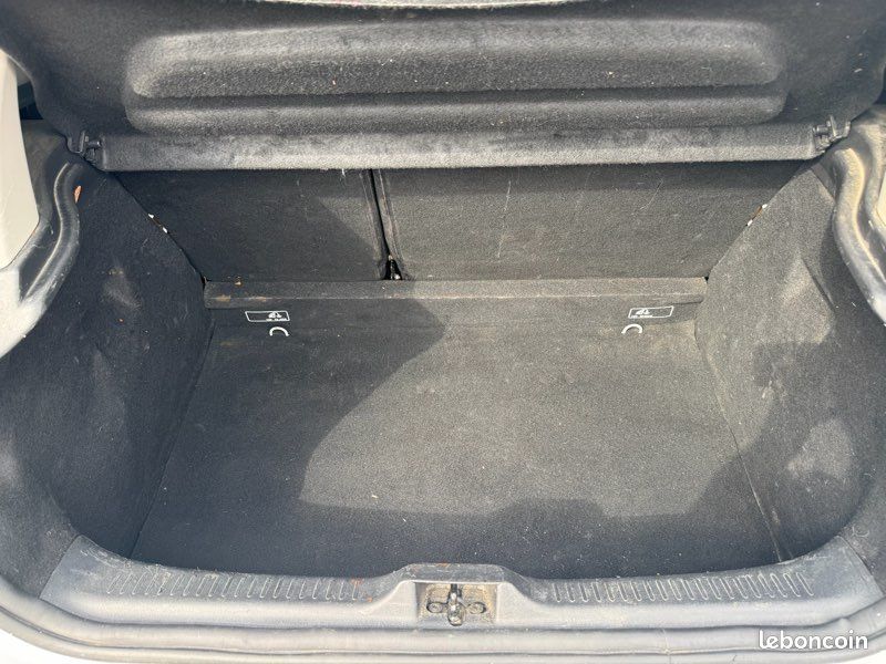 Renault Clio 4 1.5 Dci 90cv bien équipée - Distribution neuve - Entretien complet (image 5)
