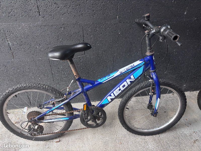 Vélo garçon (image 1)