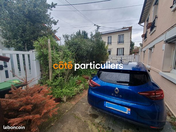 https://img.leboncoin.fr/api/v1/lbcpb1/images/90/77/da/9077dad8a0679d87bf942c998e89f9822d9f5b7f.jpg?rule=ad-image
