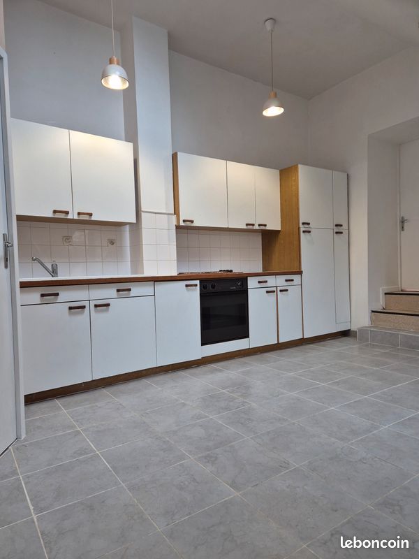 Appartement 2 pièces 31 m² · à Sully-sur-Loire · 31 m² · 440 €/mois