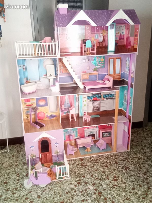 Maison de poupée (image 1)