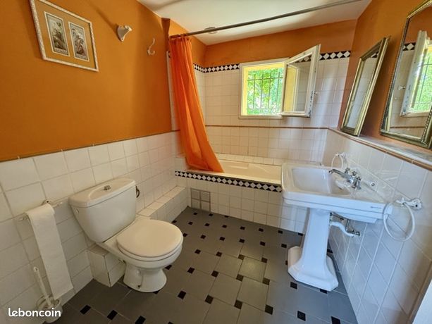 Maison 3 chambres avec jardin et piscine — 18