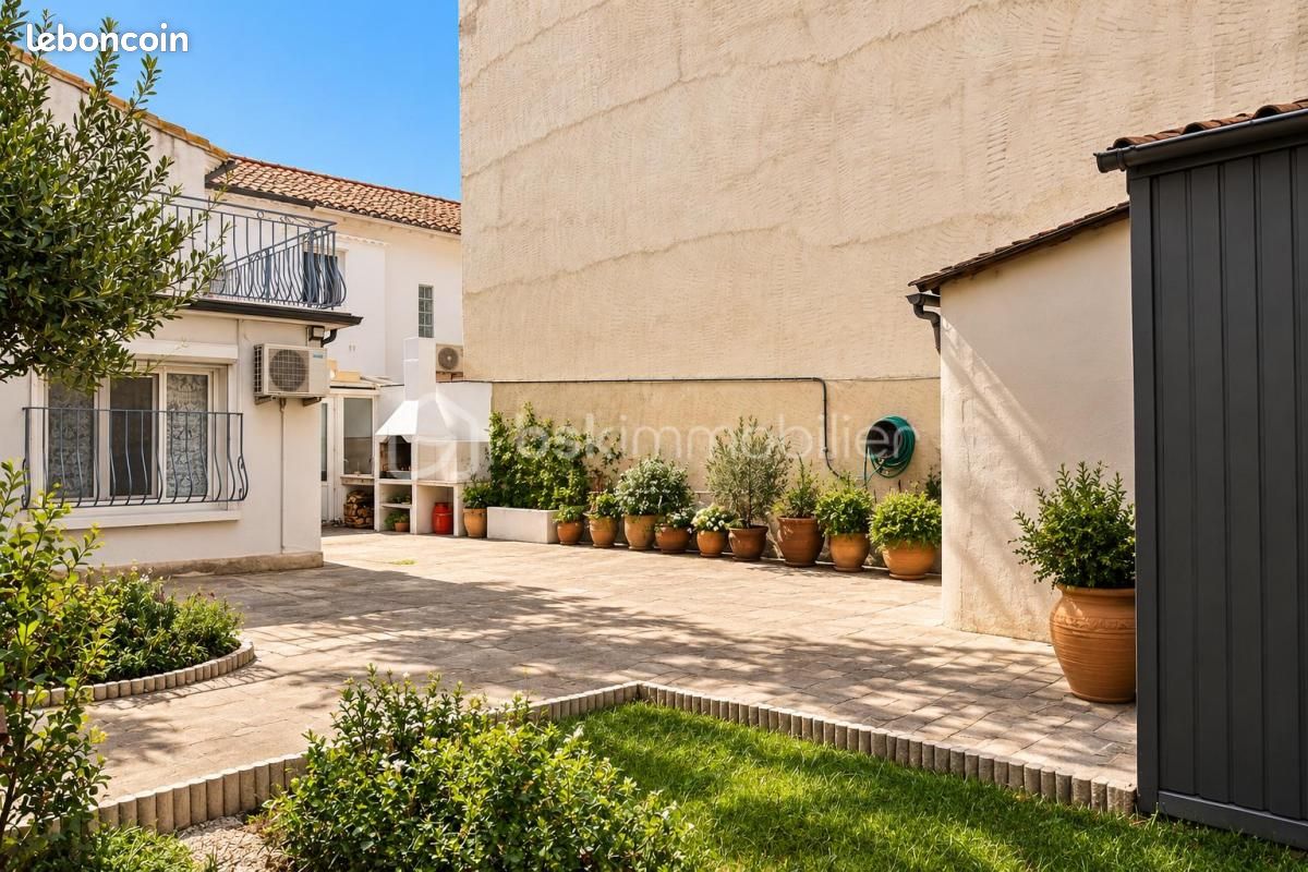 Maison 6 pièces 125 m² · à Milhaud · 125 m² · 250 000 €