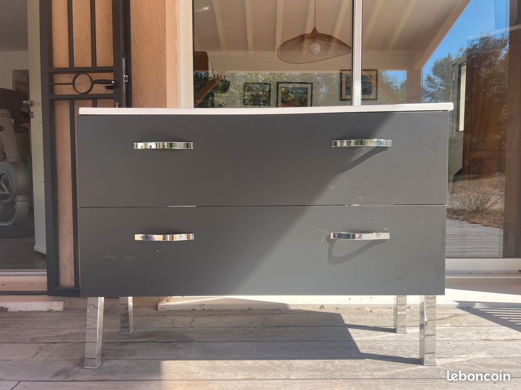À vendre – Meuble de salle de bain double vasque noir (image 1)