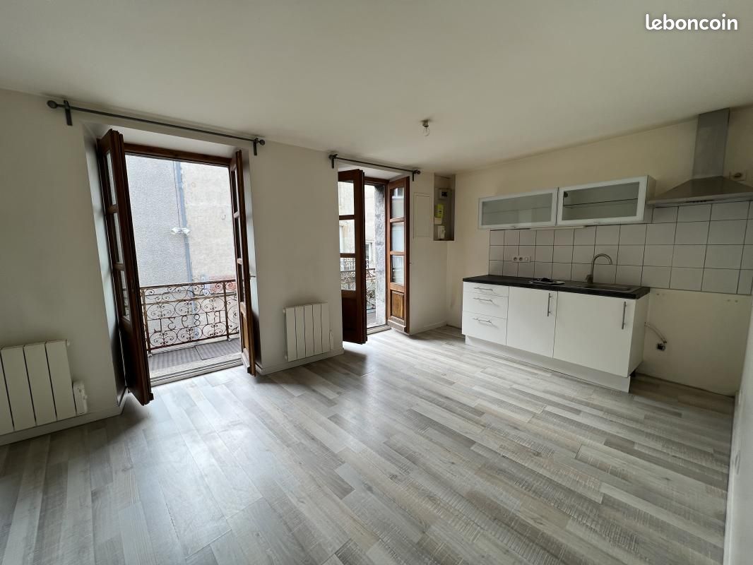 Appartement 2 pièces 43 m² · à Saint-Julien-Chapteuil · 43 m² · 390 €