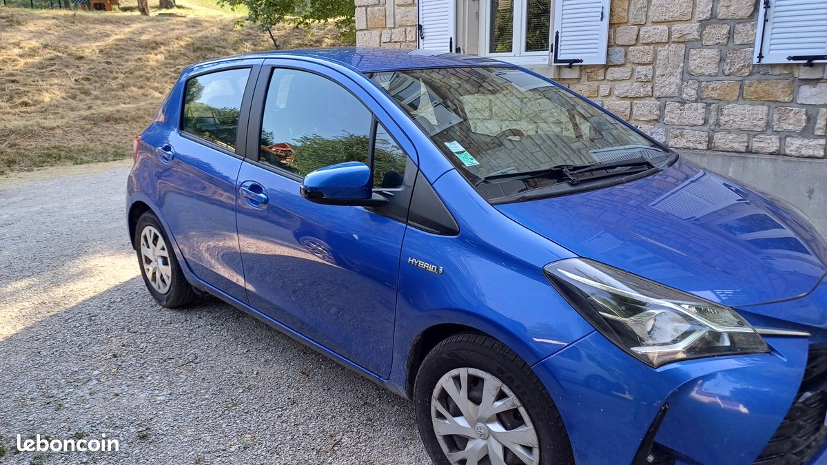 Toyota Yaris France Hybdride (image 1)
