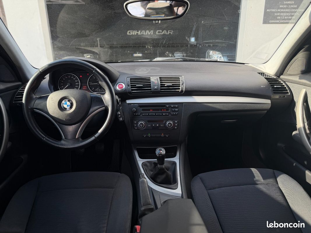 BMW SERIE 1 E87 LCI 118d 143 ch Sport Design (image 10)