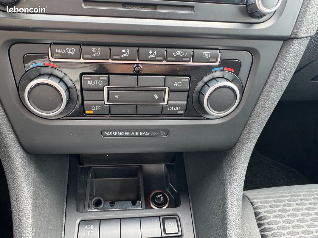 Volkswagen Golf VI 2.0 TDI 110 FAP CR CONFORTLINE 5P (image 12)