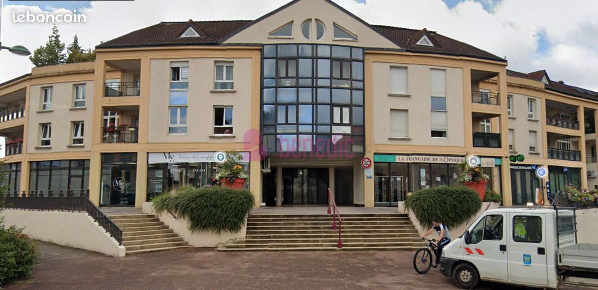 Appartement 5 pièces 108 m² · à Rombas · 108 m² · 1 100 €/mois