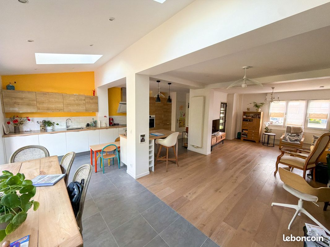 Maison 4 pièces 90 m² · à Lys-lez-Lannoy · 90 m² · 289 000 €
