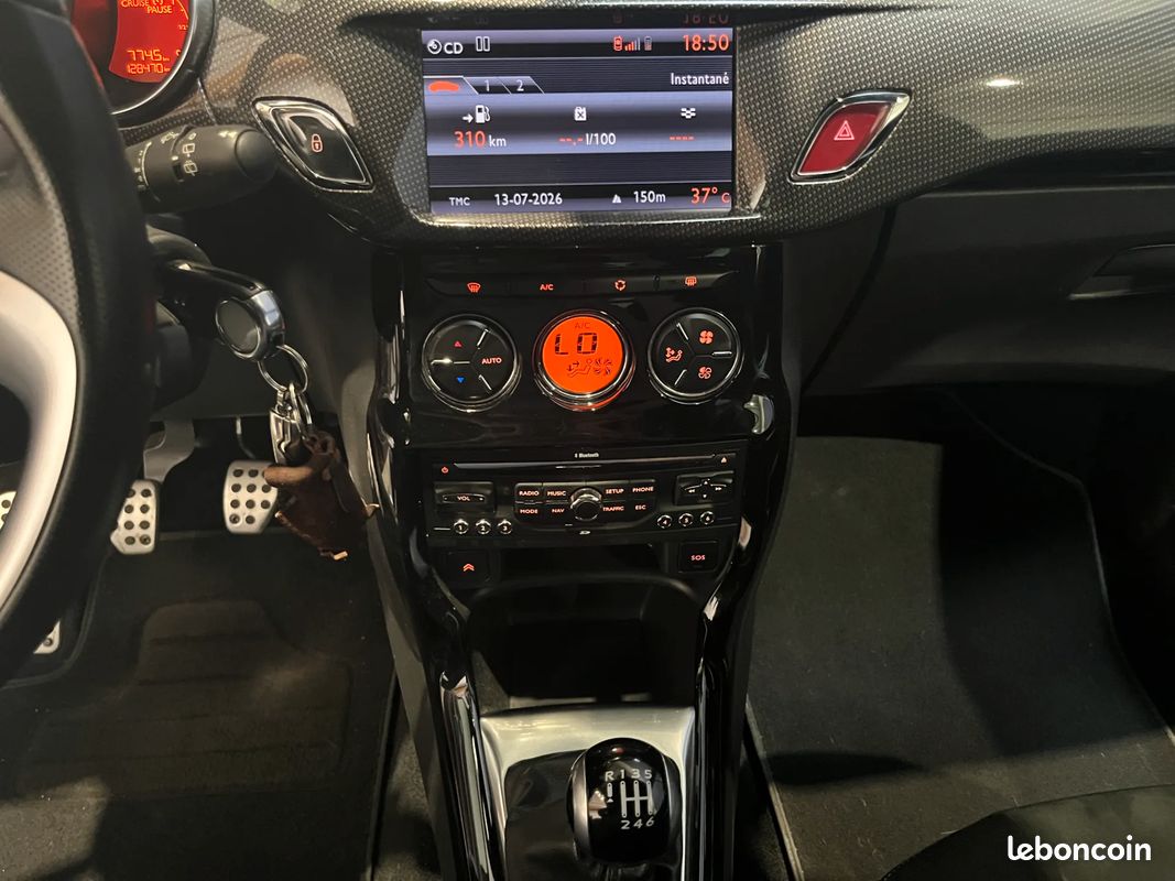 CITROEN DS3 1.6 THP 156 cv Sport Chic - Suivi complet - Radar de recul - Climatisation (image 11)
