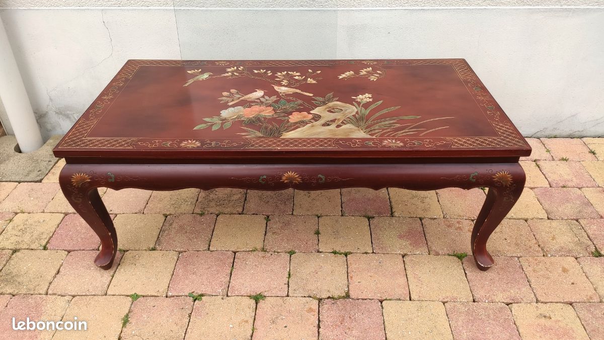 Table basse laquée (image 2)
