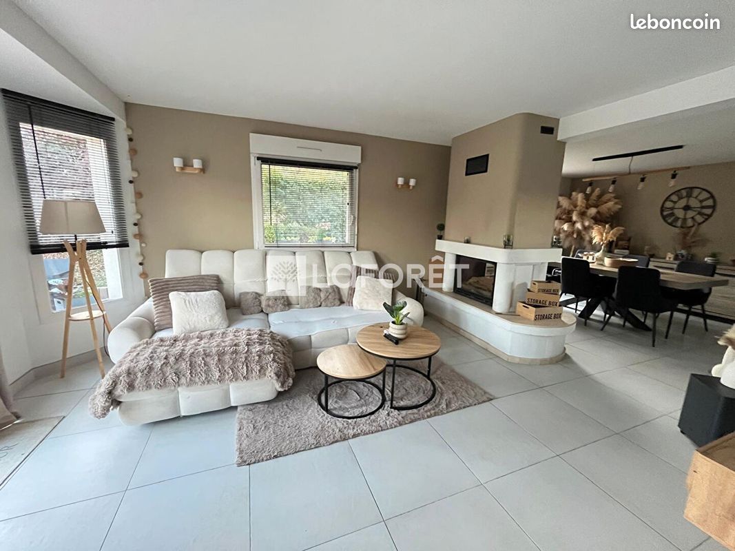 Maison 7 pièces 165 m² · à Badevel · 165 m² · 389 900 €