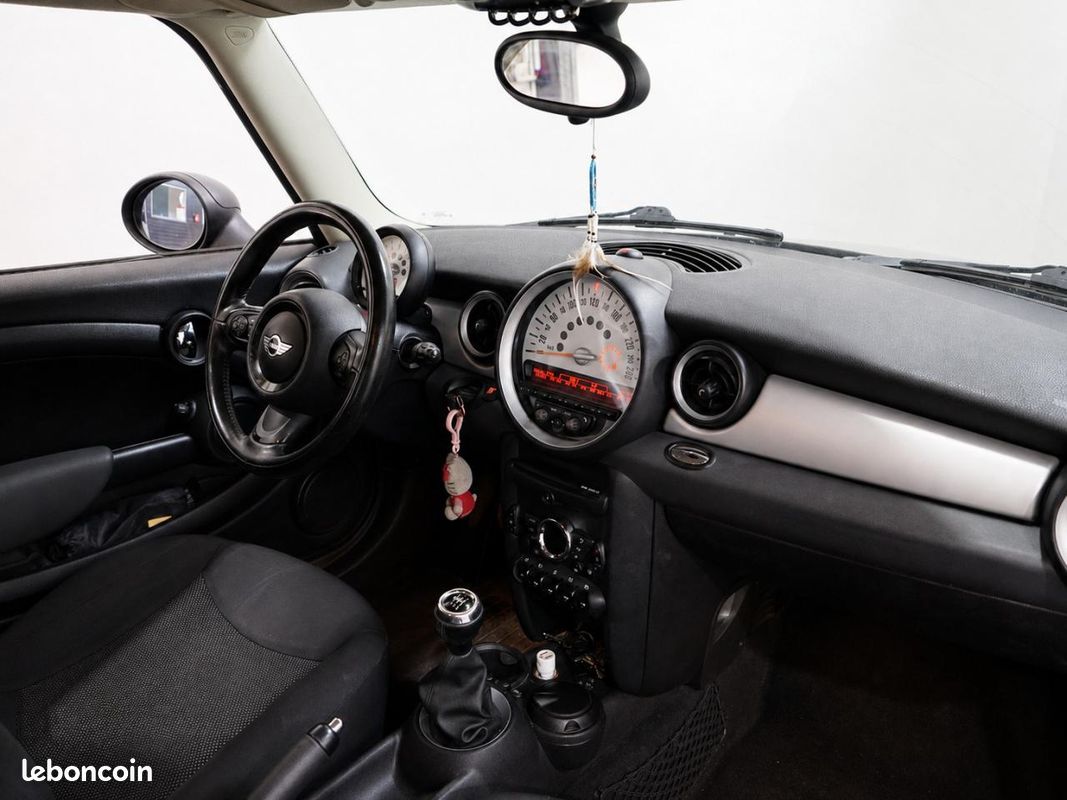 MINI MINI 1.6i - 75 R56 LCI COUPE One PHASE 2 (image 15)