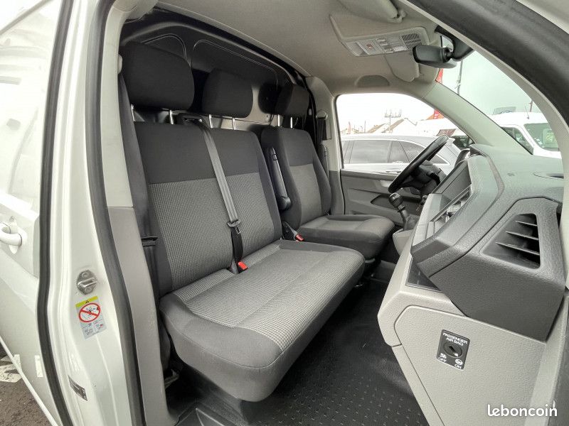 Volkswagen TRANSPORTER FG / PRIX HT 18 316,67 / 2.8T L1H1 2.0 TDI 150CH BUSINESS PLUS (image 16)