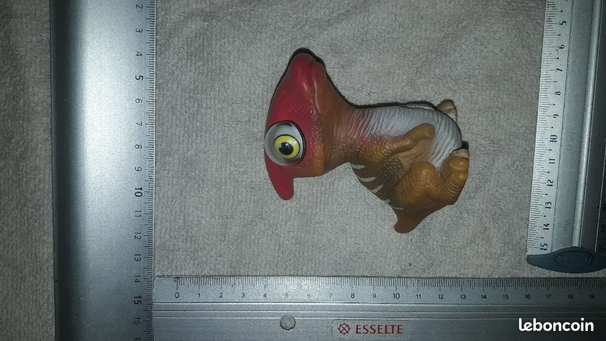 Cradingue figurine (image 2)
