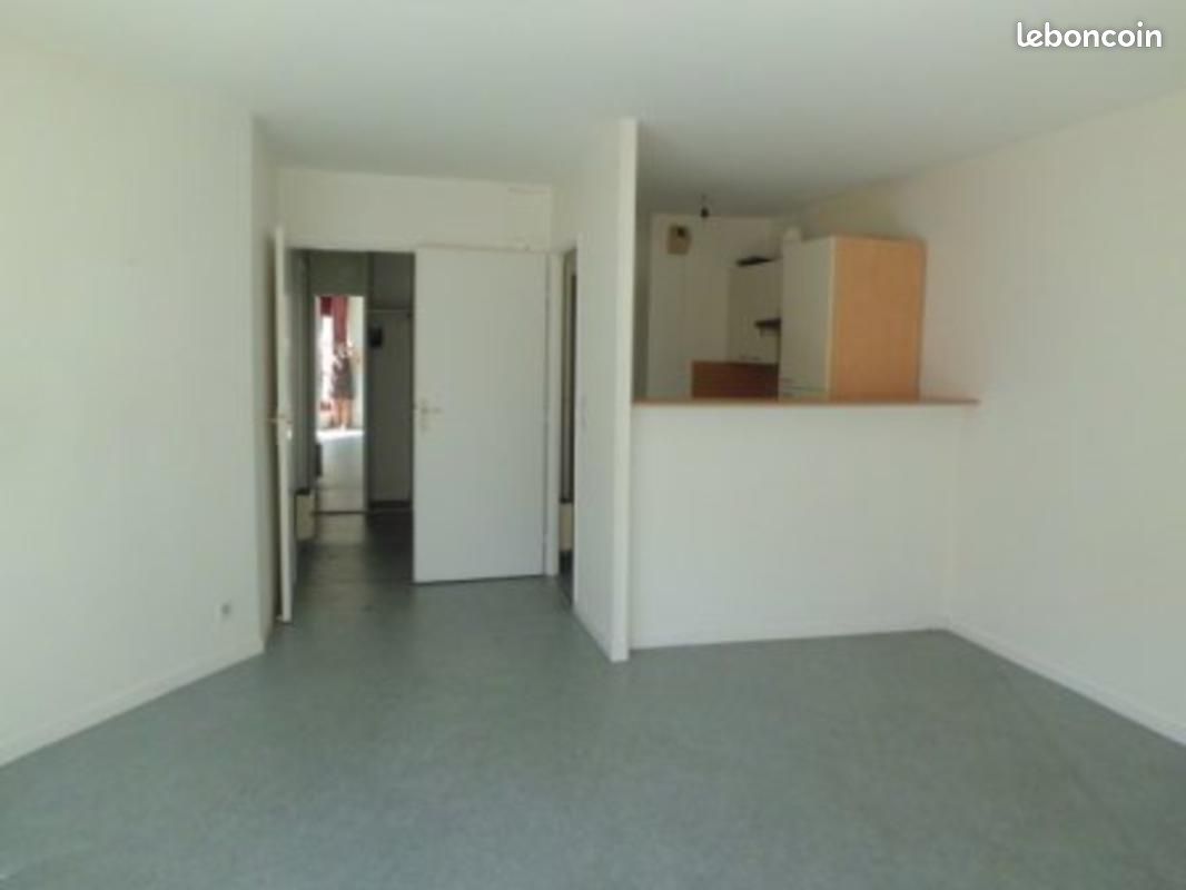Appartement 1 pièce 35 m² · à Lille · 35 m² · 621 €