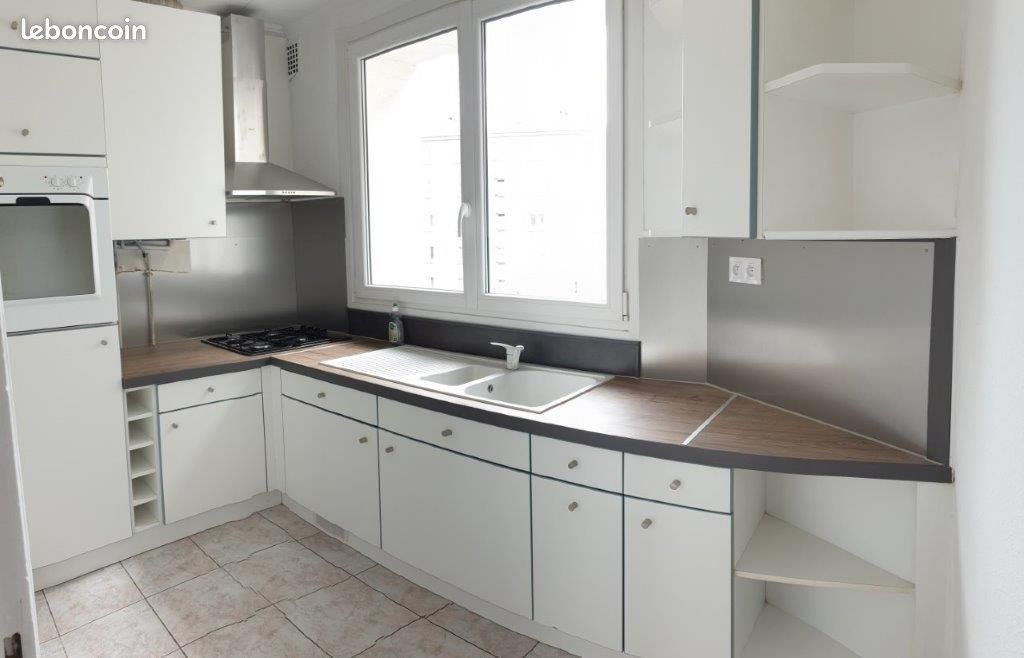 Appartement 3 pièces 67 m² · à Brest · 67 m² · 836 €