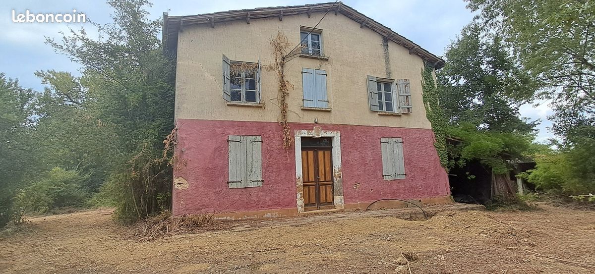 Maison 6 pièces 140 m² · à Pouydraguin · 140 m² · 65 500 €