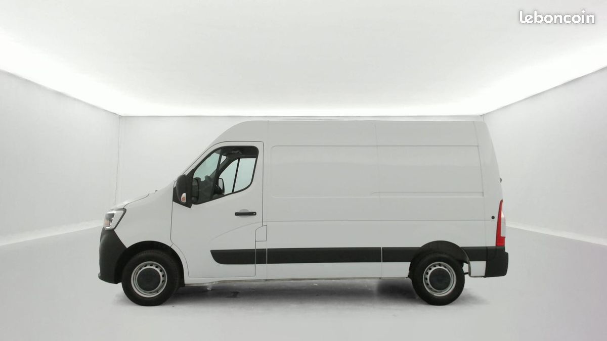 Renault Master FOURGON FGN TRAC F3500 L2H2 BLUE DCI 135 CONFORT (image 2)