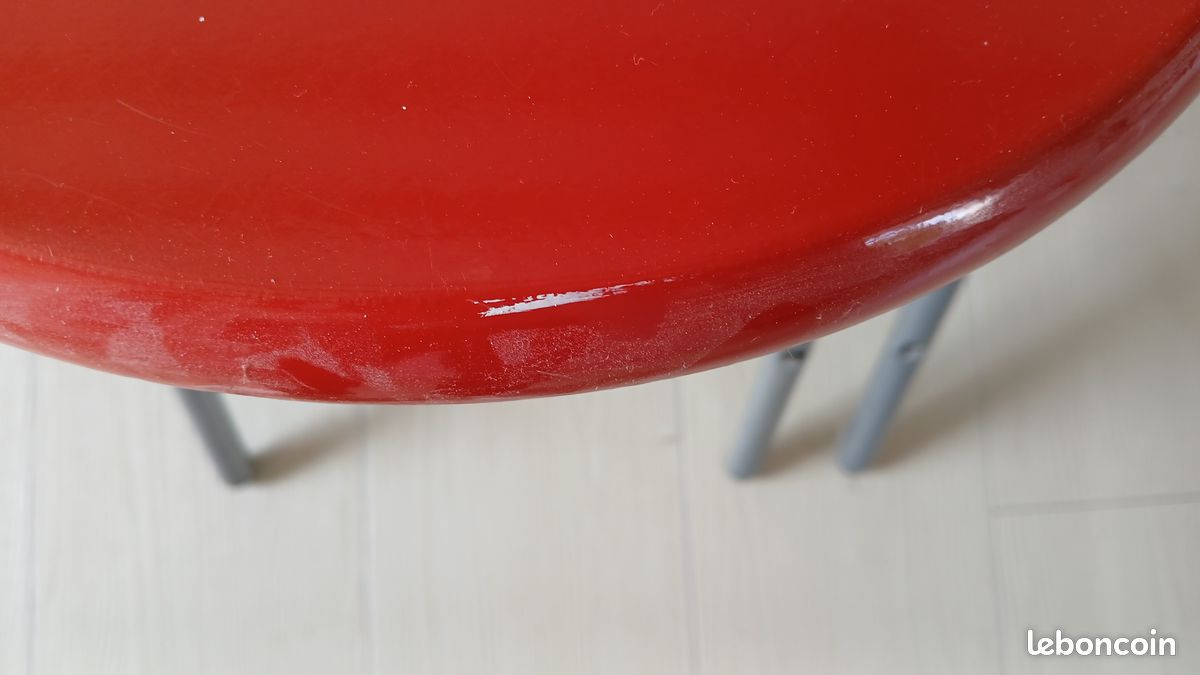 Chaise de bistrot rouge (image 4)