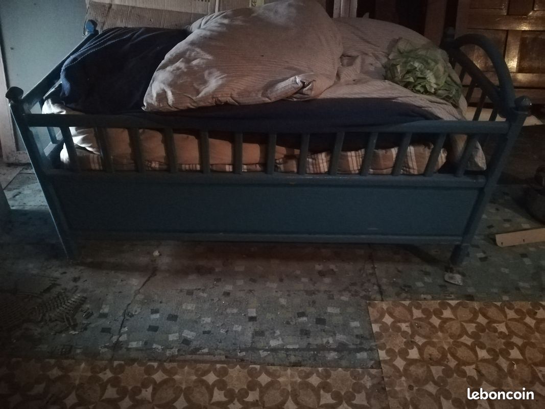 Lit bébé (image 2)