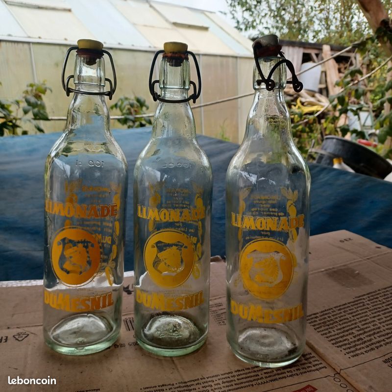 Lot 10 bouteilles anciennes en verre soufflé déco bistro bar vin limonade biere