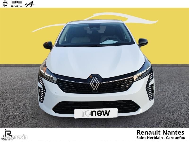 Renault Clio 1.6 E-Tech 145ch full hybrid Evolution (image 2)