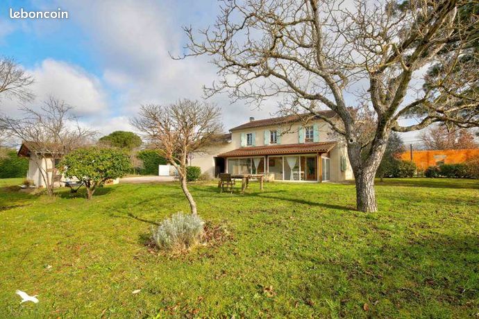 Maison 5 pièces 153 m²