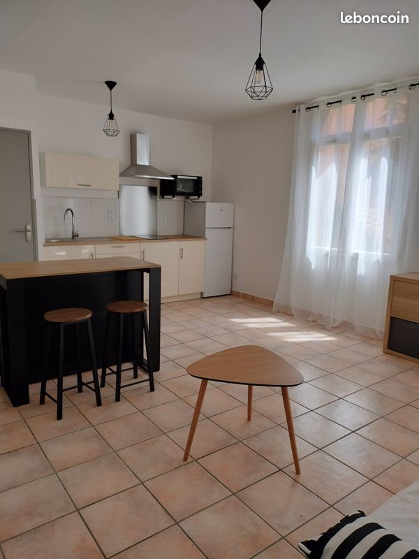 Appartement 1 pièce 31 m² · à Grenoble · 31 m² · 560 €