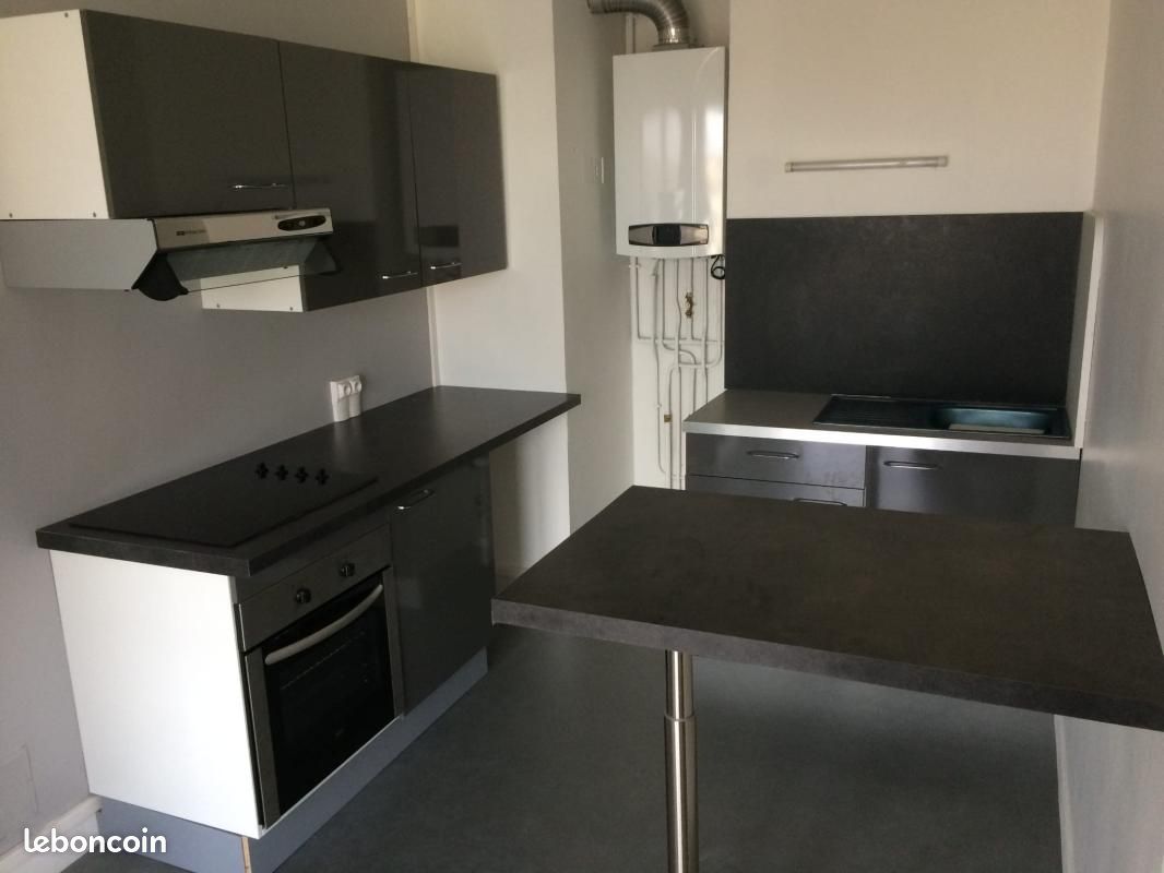 Appartement 1 pièce 46 m² · à Bourges · 46 m² · 77 770 €