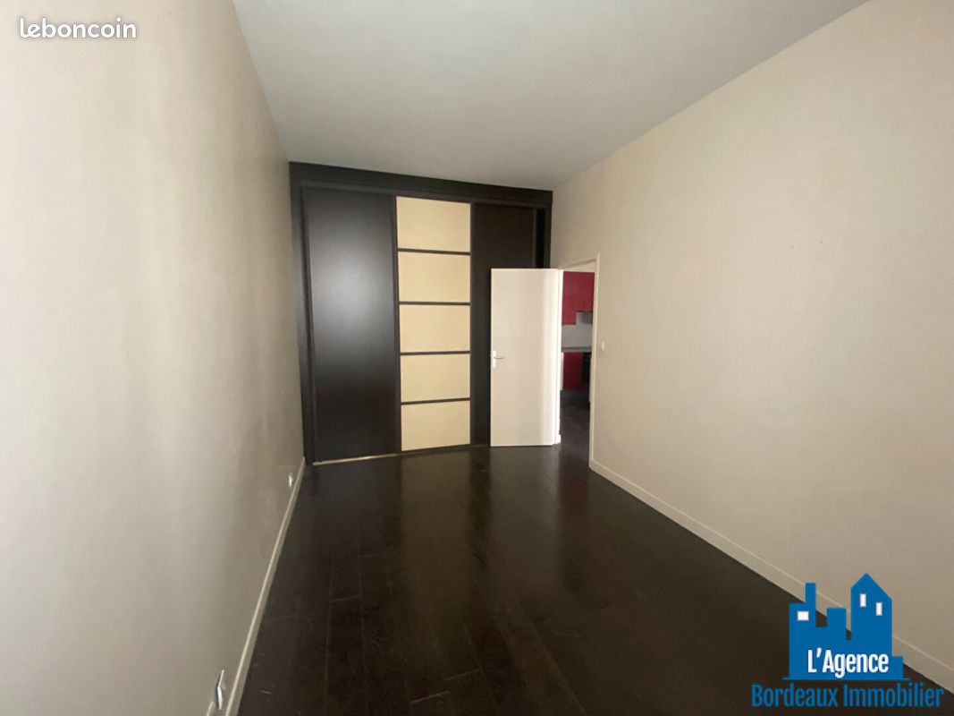 Appartement 2 pièces 46 m² - Bordeaux 33000 (image principale 5)