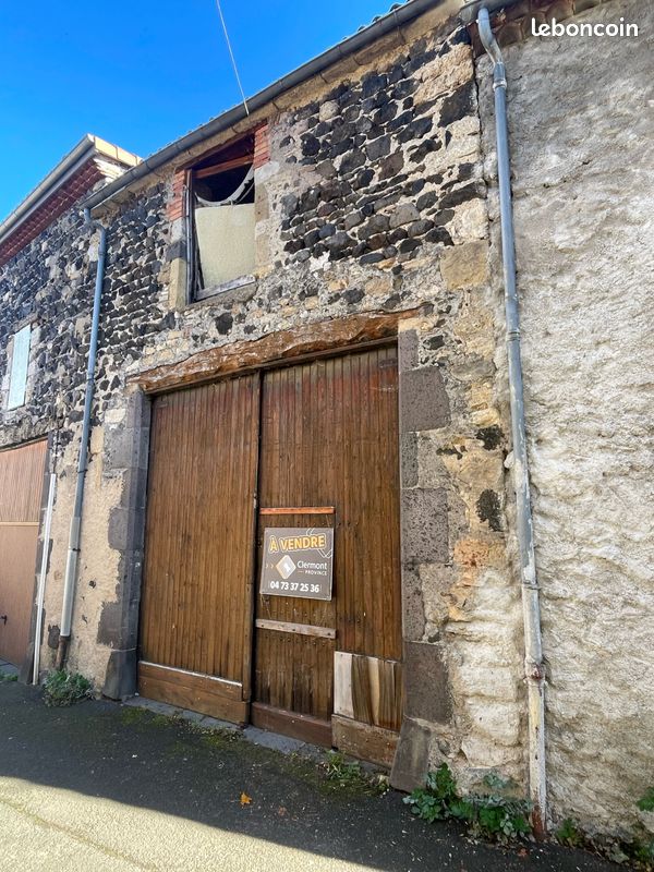 1 pièce 40 m² · à Saint-Saturnin · 40 m² · 35 000 €