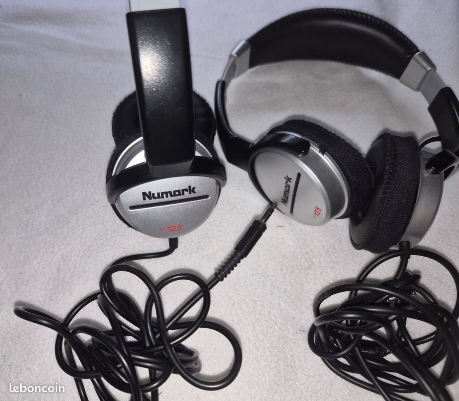 Casque DJ Numark HF125 – Intra-auriculaire Compact – Filaire/Bluetooth