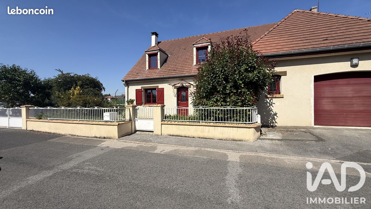 Maison 8 pièces 192 m² · à Roye · 192 m² · 268 500 €